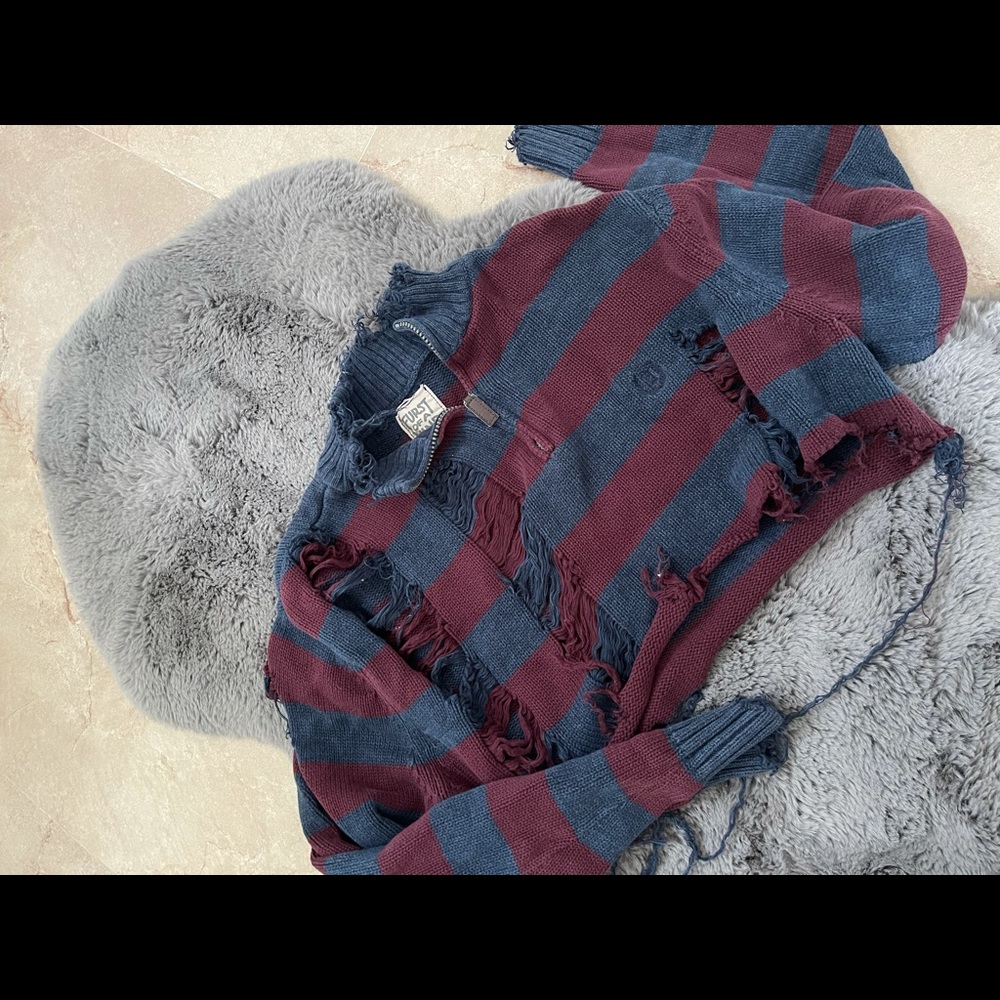 LF cropped sweater
